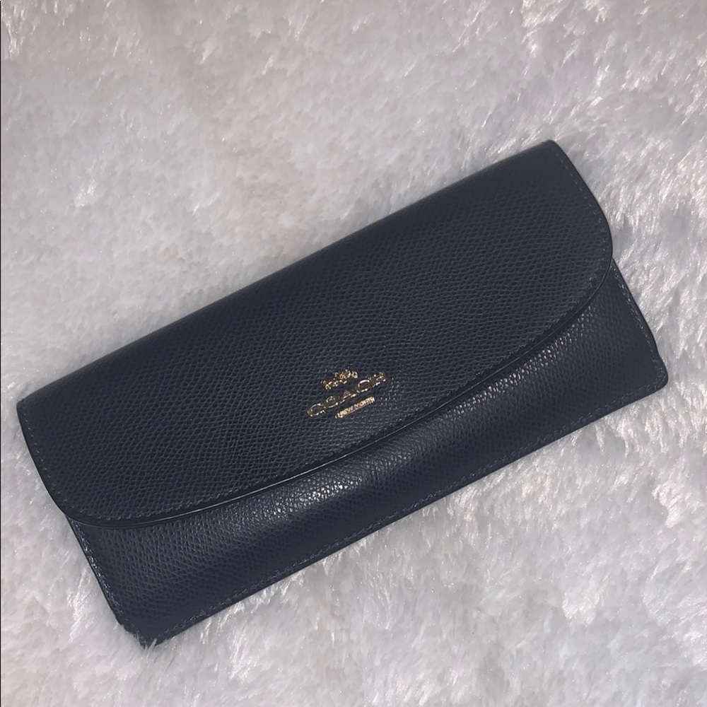 COACH Black Pebbled Leather Wallet with Gold Logo